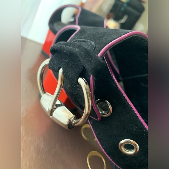 Gucci sandals. 7.5 - Picture 4 of 13